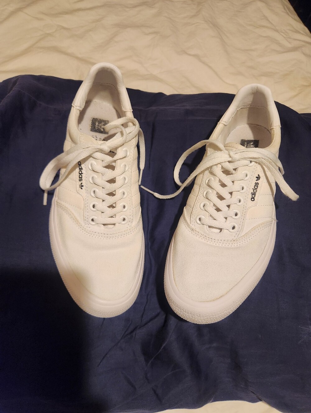 Men's adidas White Low-Top Canvas Sneakers Sz 8